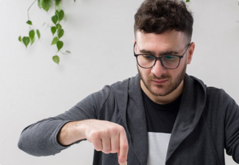 High Performer with Low Commitment